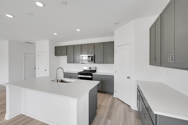 5405 Dunbar Dr, Old Hickory, TN 37138 - photo 7