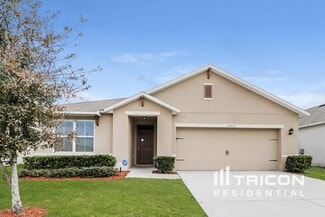 5162 Michelle St, Winter Haven, FL 33881