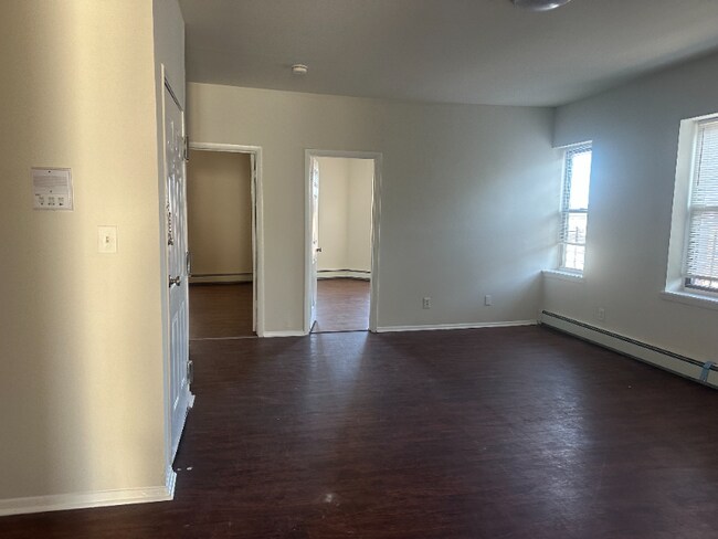 895 Main St unit 3, Passaic, NJ 07055 - photo 5