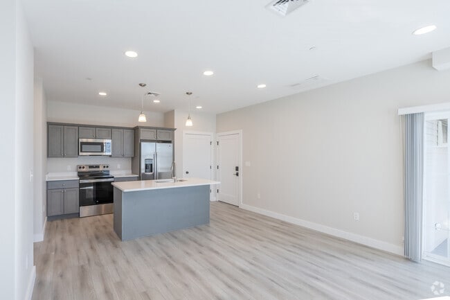 13 Main St, Lakeville, MA 02347 - photo 4