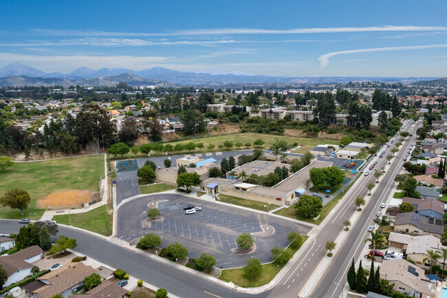 An elevated view of Rolling Hills Elementary School located in Rancho Penasquitos.