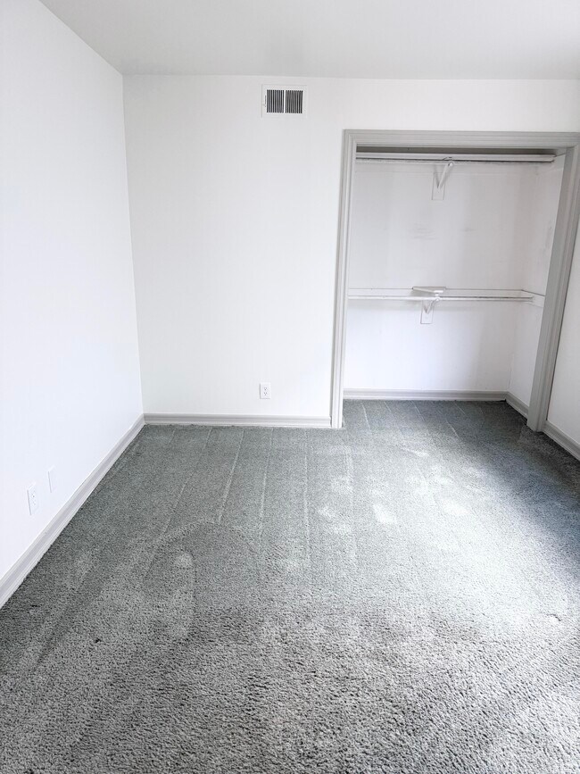 140 San Nicholas Ave unit Downstairs ADU, Oxnard, CA 93035 - photo 5