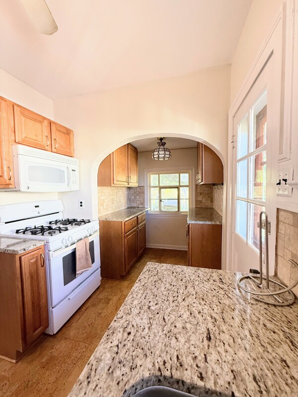 502 27th Ave, Altoona, PA 16601 - photo 2