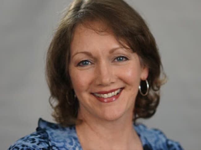 Maureen Davis