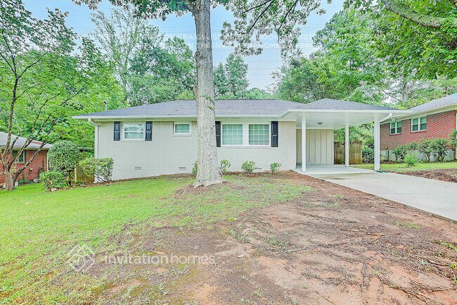 2716 Lancaster Dr, Atlanta, GA 30344 - photo 2