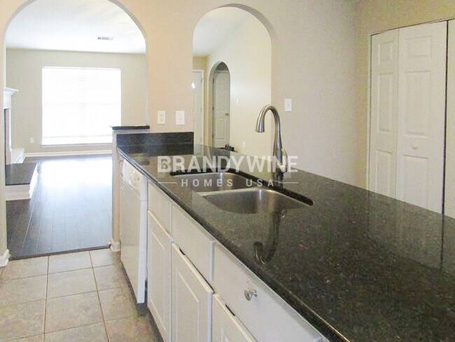 3686 Hudson Way, Rex, GA 30273 - photo 6