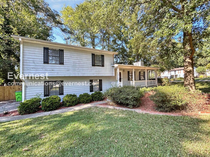 1361 Fairridge Cir SW, Marietta, GA 30008 - photo 1