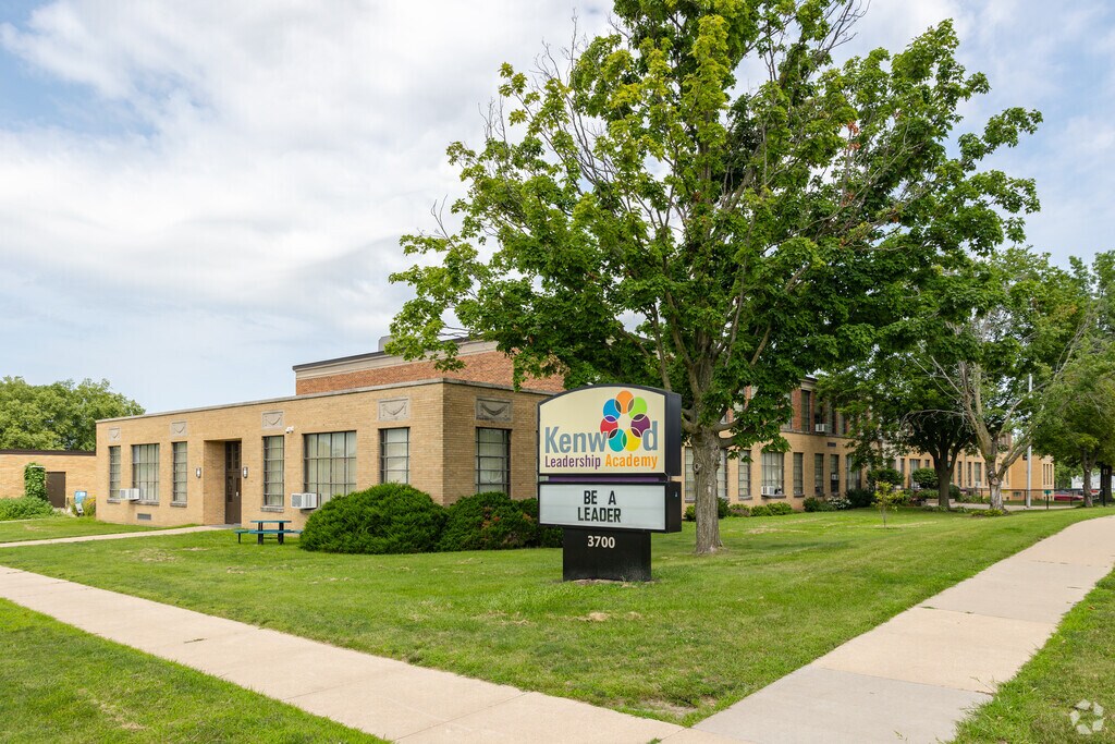 Kenwood Leadership Academy is located on E Ave NW.