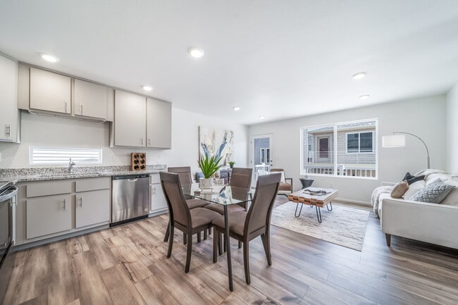 13559 E 103rd Place, Commerce City, CO 80022 - photo 3