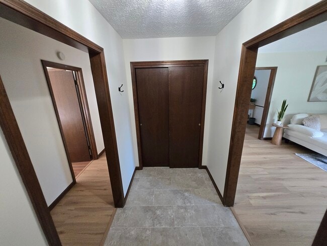 1632 S Sycamore Ct, Bloomington, IN 47401 - photo 2