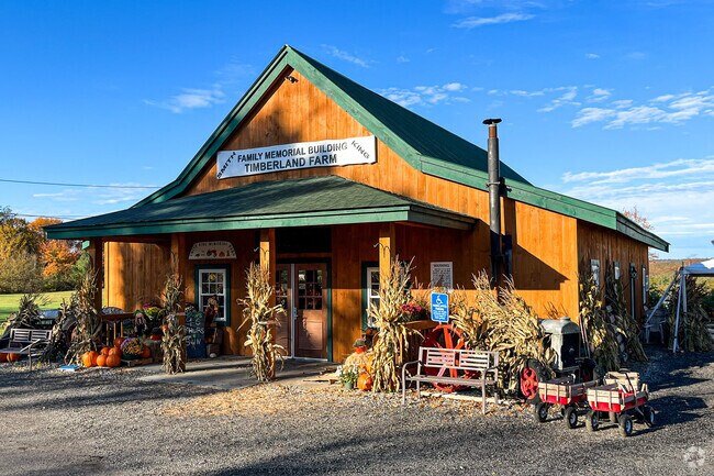 There are many family farms in the Brookline neighborhood.