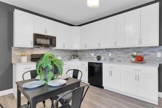 4242 Oregon Ave, Saint Louis, MO 63111