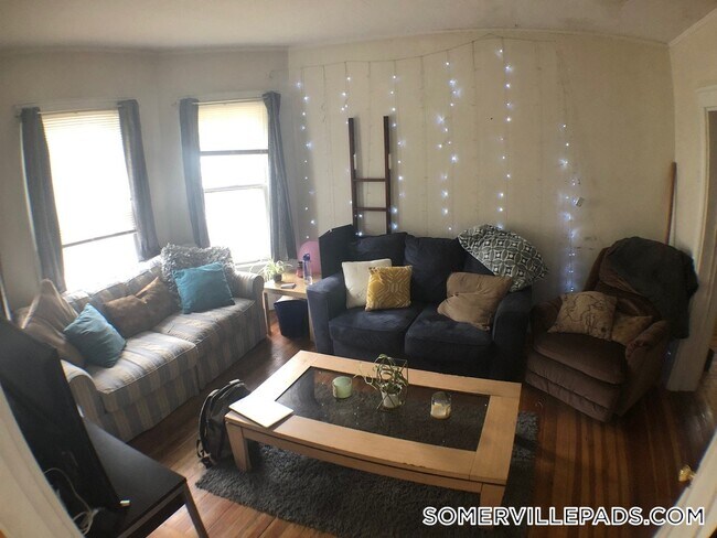 16 Curtis Ave unit 2, Somerville, MA 02144 - photo 2