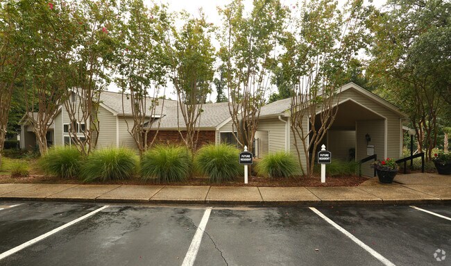 Landmark at Pine Court 3900 Bentley Dr Columbia SC Homes com Landmark at Pine Court 3900 Bentley Dr Columbia SC Homes com