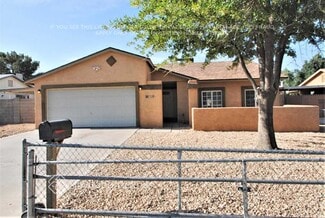 7129 W Merrell St, Phoenix, AZ 85033