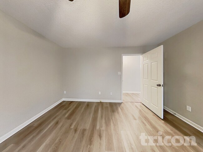 437 Bradford Cir, Columbia, TN 38401 - photo 7