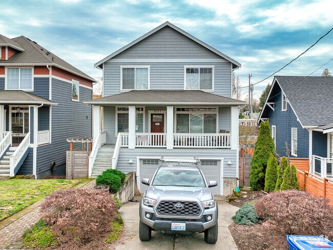 Average home in Seward Park.