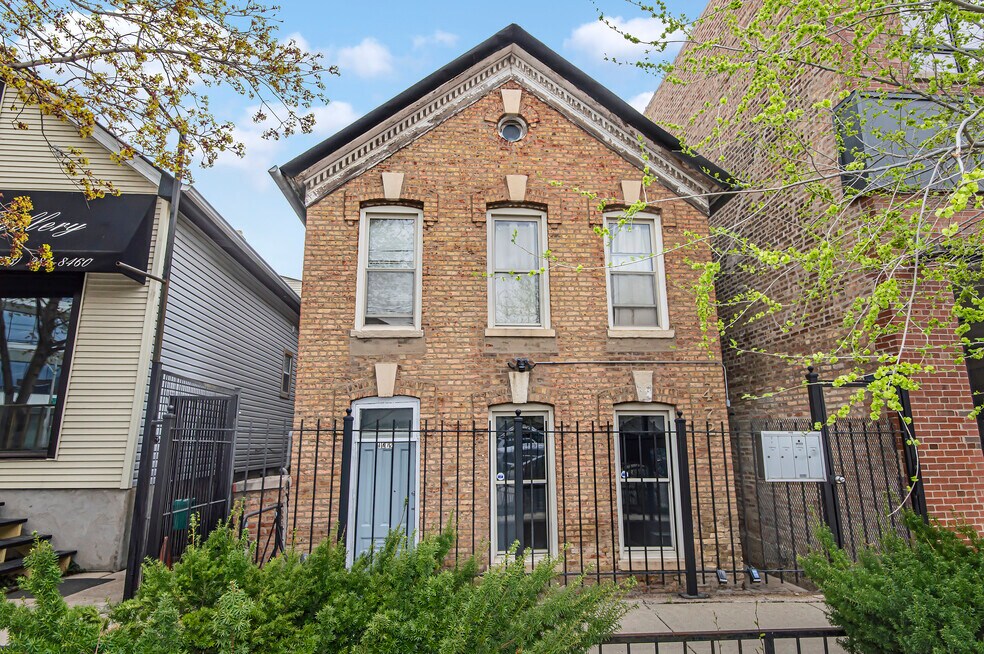 1472 W Webster Ave unit 2R, Chicago, IL 60614 - photo 1