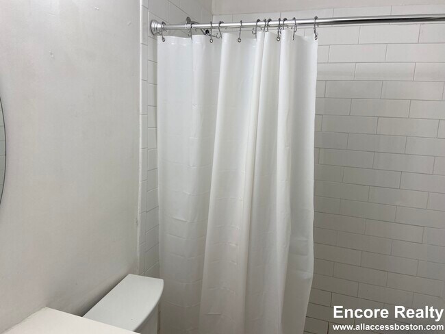 772 Columbus Ave unit 2, Roxbury Crossing, MA 02120 - photo 3