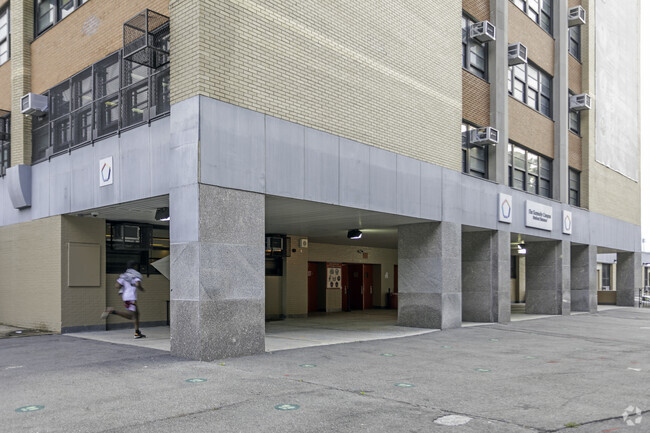 Bronx School of Law and Finance promoting positivity during a difficult time.