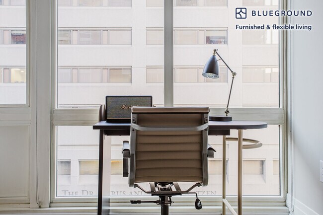 2221 I St NW unit FL6-ID985, Washington, DC 20037 - photo 4