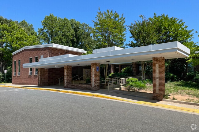 Westbriar Elementary School is a welcoming school that serves the community of Tysons Corner.