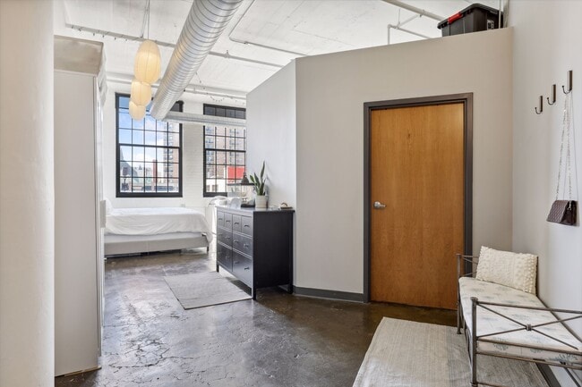 500 Robert St N unit 307, Saint Paul, MN 55101 - photo 4