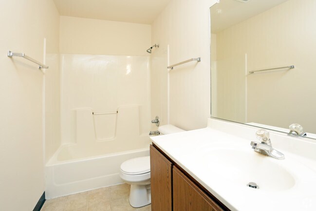 Total Property Management 3206 Lincoln Way, Ames, IA 50014 - photo 6