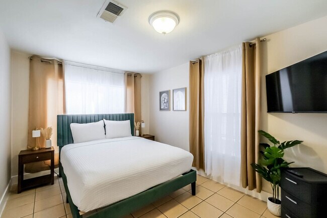 1327 W 21st St unit ID1316404P, Houston, TX 77008 - photo 6