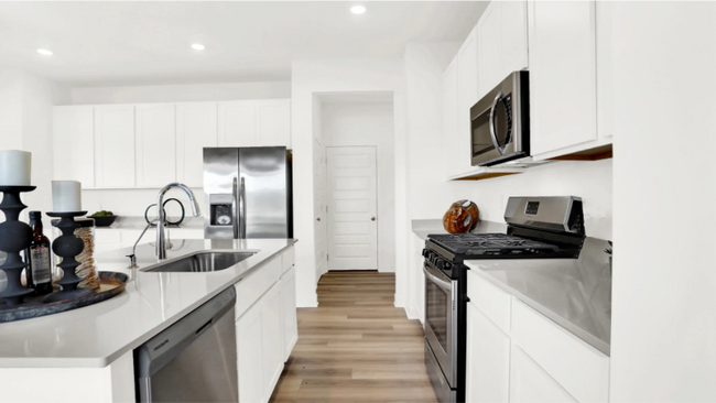 15458 Alperton Rd, Fishers, IN 46037 - photo 4