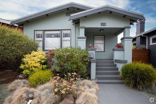 Paradise Park in Oakland has many home styles, but bungalows are most common.