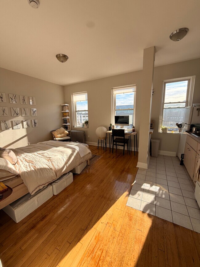 1189 Commonwealth Ave unit 19D, Boston, MA 02134 - photo 2