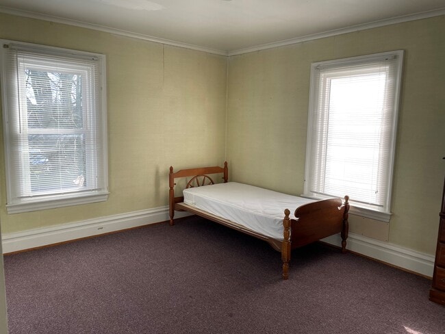 126 College Ave unit Upper Unit 2, Indiana, PA 15701 - photo 6