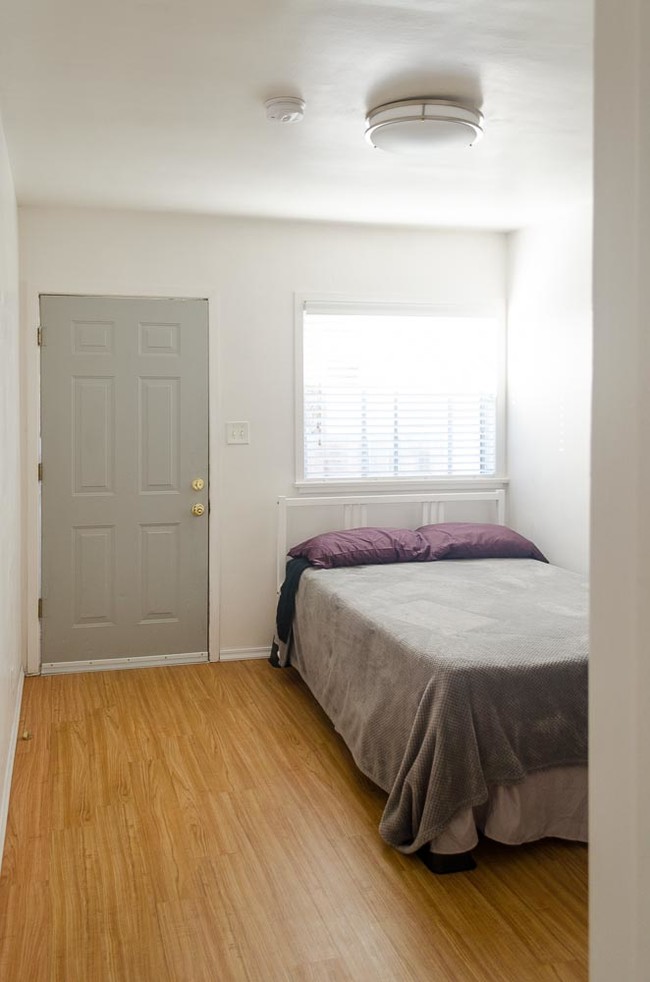 4417 S Centinela Ave, Los Angeles, CA 90066