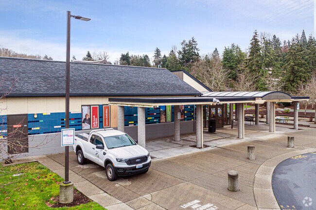 Kent Senior Center on Scenic Hill's north side offers classes and a gym for 50+.