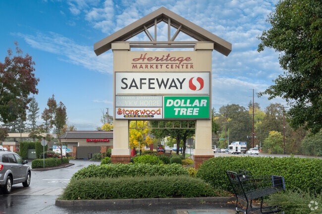 Heritage Market Center features local retail and quick eats in Fisher’s Village‑Orchards.