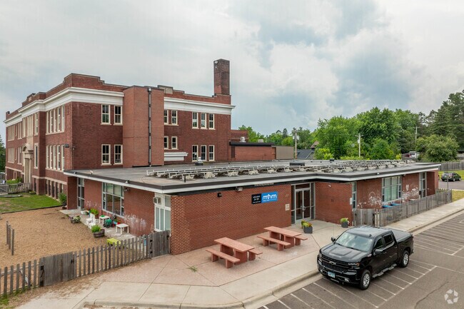 Many Rivers Montessori provides a supportive environment for creative and academic growth.