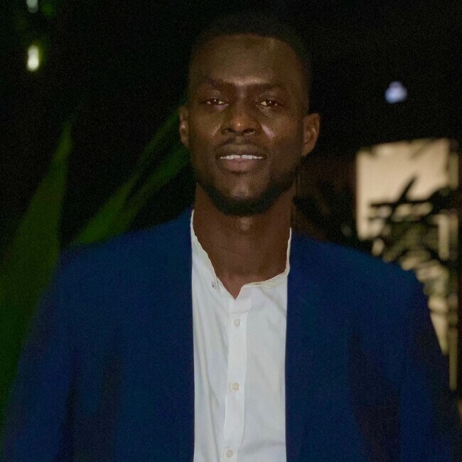 Agent Photo