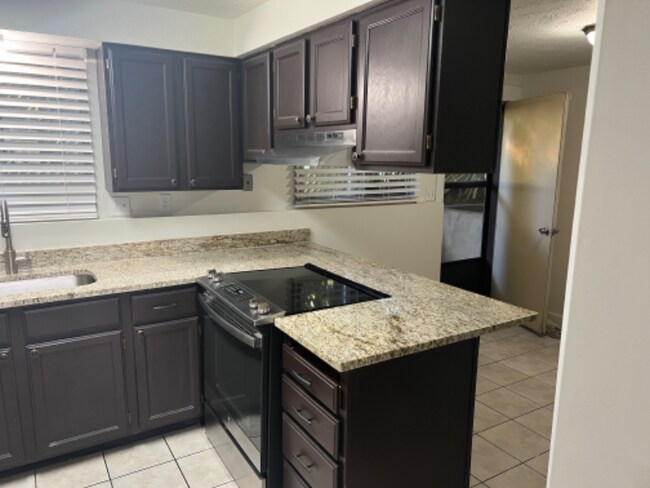 111 Center St unit 2C, Clearfield, UT 84015 - photo 4