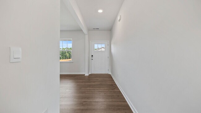 102 Marblewood St, Greenville, SC 29605 - photo 5