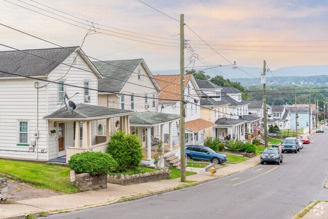 Beautiful mountain views draw residents to the north side of Plymouth.