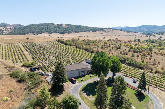 Local farms and vineyards fill the landscape around Green.