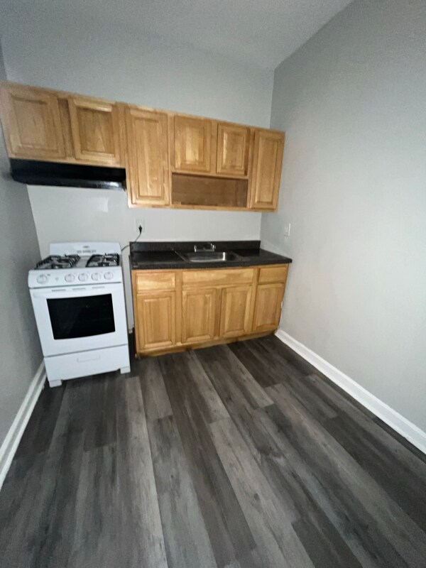 356 Stuyvesant Ave Unit 302, Irvington, NJ 07111