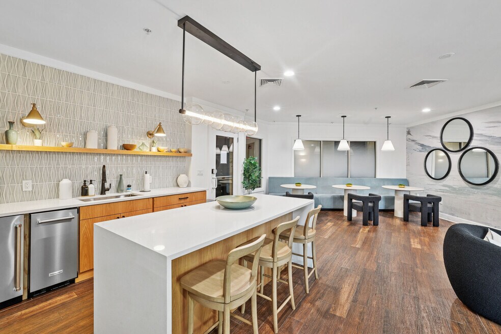 Rutherford Station, East Rutherford, NJ 07073 - photo 1