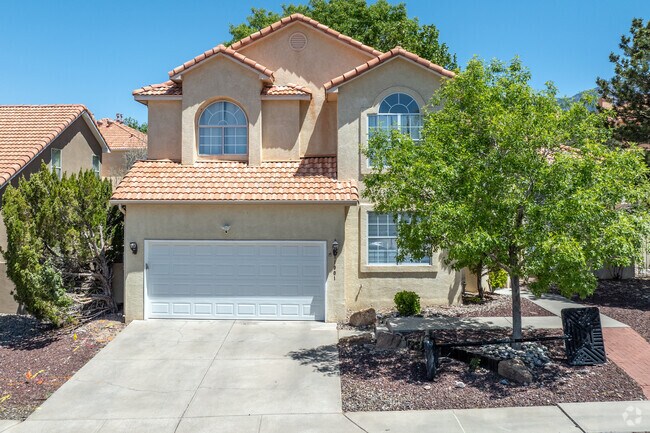 Antelope Run offers a variety of multi level homes showcasing the timeless elegance of tile roofs.