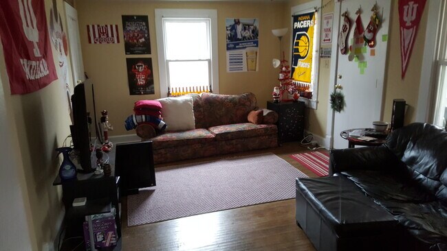 1120 N Lincoln St, Bloomington, IN 47408 - photo 4