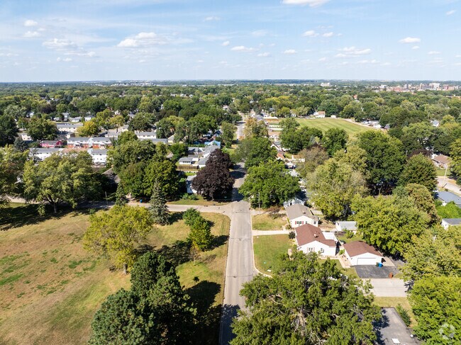 Stroll through tree-lined streets in Waterloo's friendly West Central neighborhood.