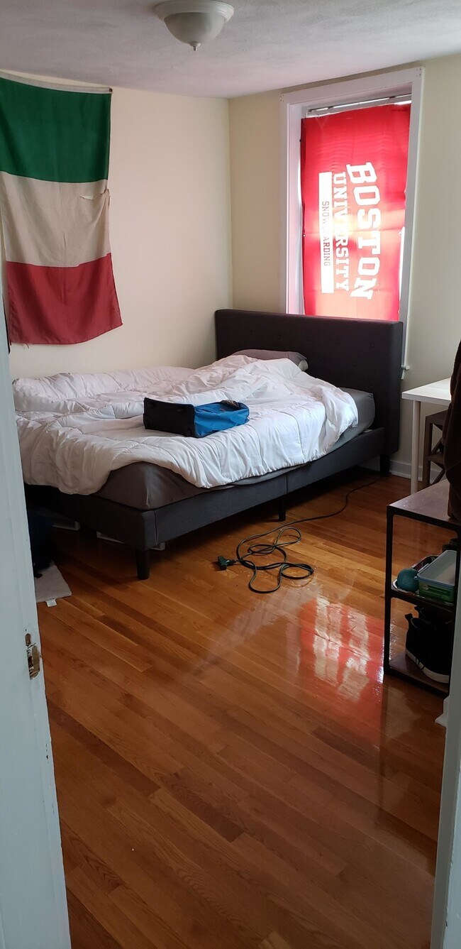 155 Endicott St unit 145-10, Boston, MA 02113 - photo 5