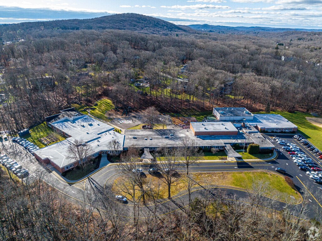 Rockaway Valley Elementary School has a large campus for students.