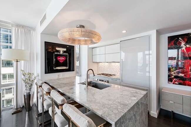 The Edge North unit 10M, Brooklyn, NY 11249 - photo 5